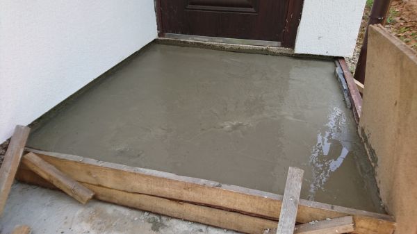 Entryway Concrete Repair in Danbury